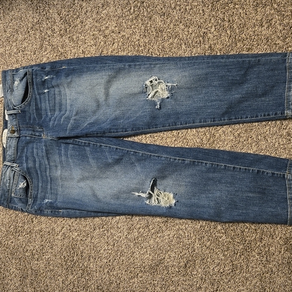 Guess Tomboy Jeans - Picture 1 of 8